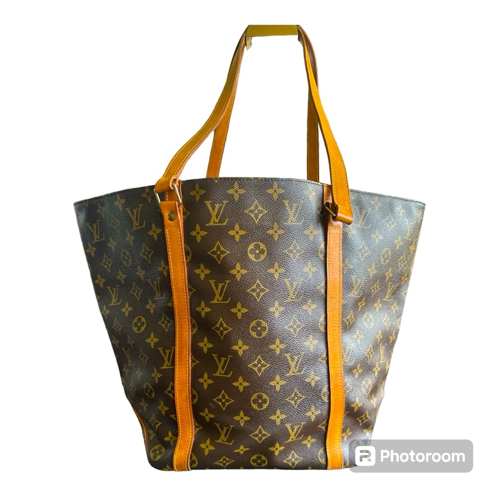 LV Vintage Shopping EUC